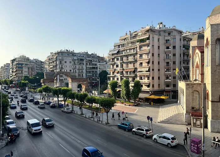 Homevision - Galerius Arch Condo - City Center